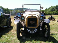 Peugeot (debut 20eme)(Rhone, France, 2014) (2)